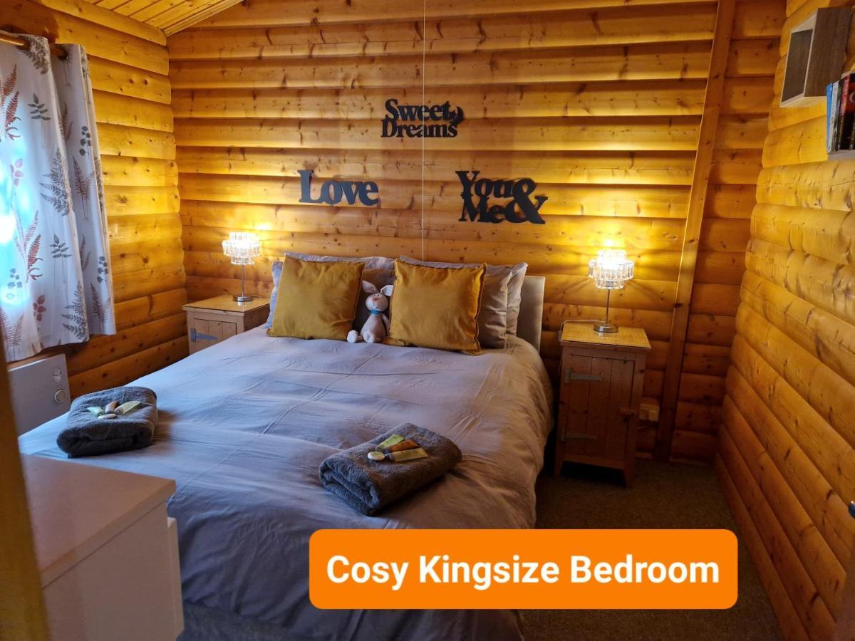 Pineshadow Lodge-Dog Friendly Kenwick Park Louth Louth  Esterno foto